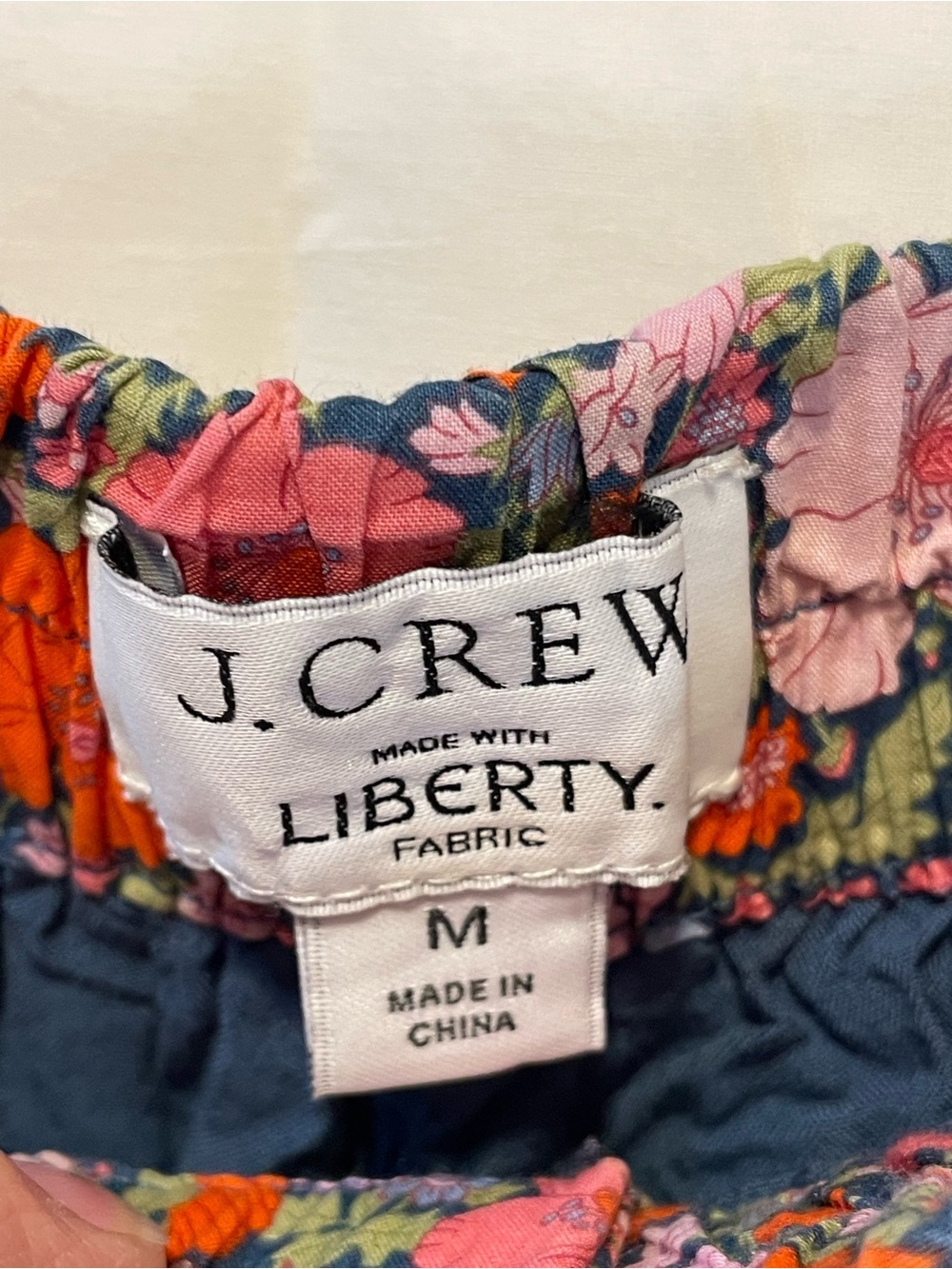 J. Crew Pink & Orange Floral Cotton Shorts Women’s Size Medium - Picture 3 of 8